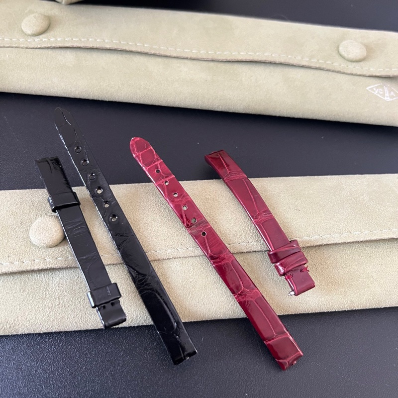 ✨VCA 梵克雅寶 石英機芯 手錶 有保卡替換錶帶 秒殺價🤍-8