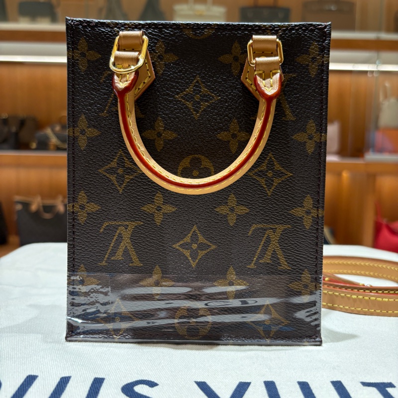 【台中現貨，迷你經典不敗款】Louis Vuitton Petit Sac Plat 老花琴譜包｜直立手提斜背兩用｜小巧耐裝百搭神器｜狀況極新-1
