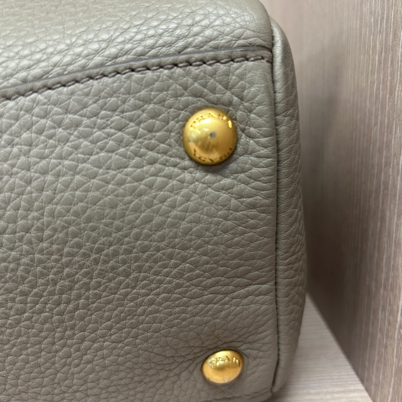 Prada 大象灰牛皮波士頓包-9