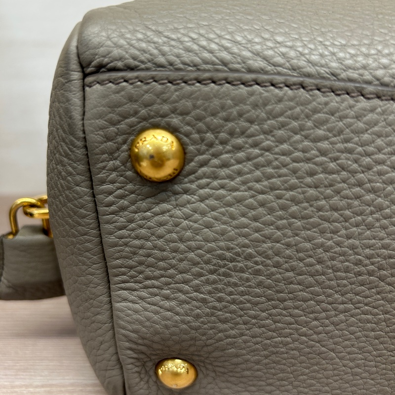 Prada 大象灰牛皮波士頓包-10