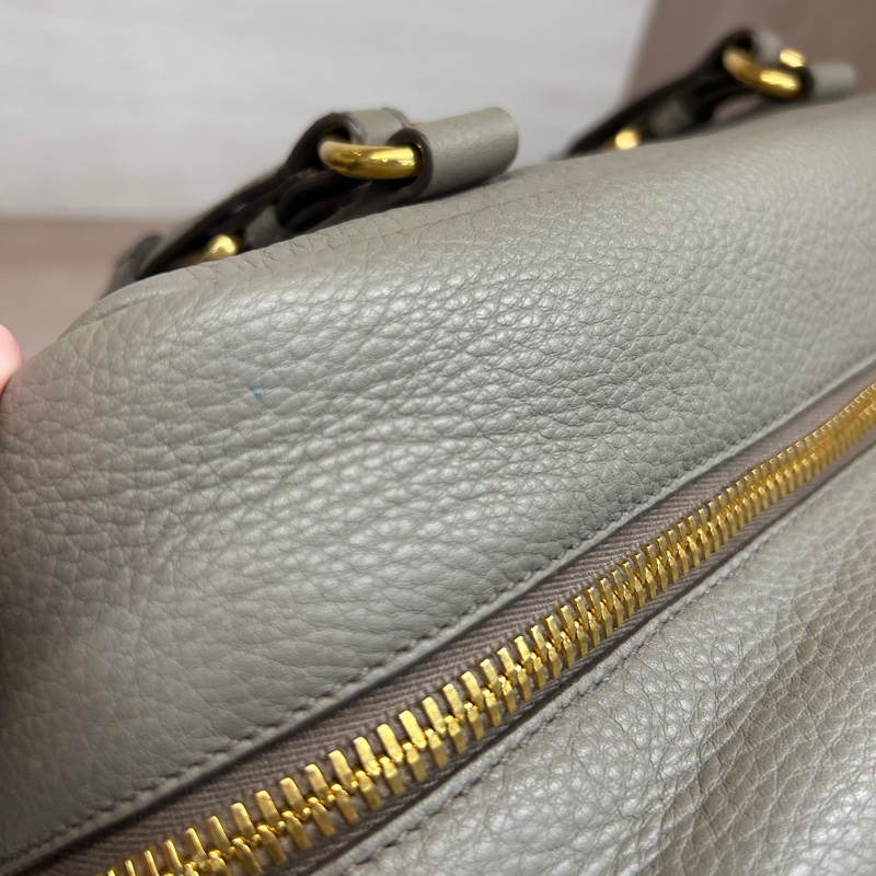 Prada 大象灰牛皮波士頓包-13