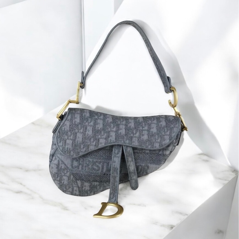 「JL精品代購」97新 Dior Saddle灰色馬鞍包-0
