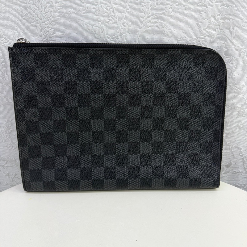 Louis Vuitton(路易威登)Pochette Jour Damier Graphite(棋盤格紋)手拿包-0