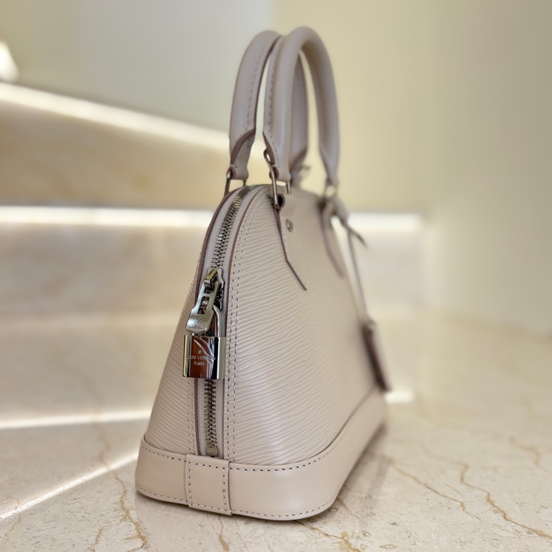 【台中現貨，珍珠白優雅必收】Louis Vuitton Alma BB 手提包（無背帶）｜經典貝殼包｜Epi 水波紋小牛皮｜氣質女神日常首選-20