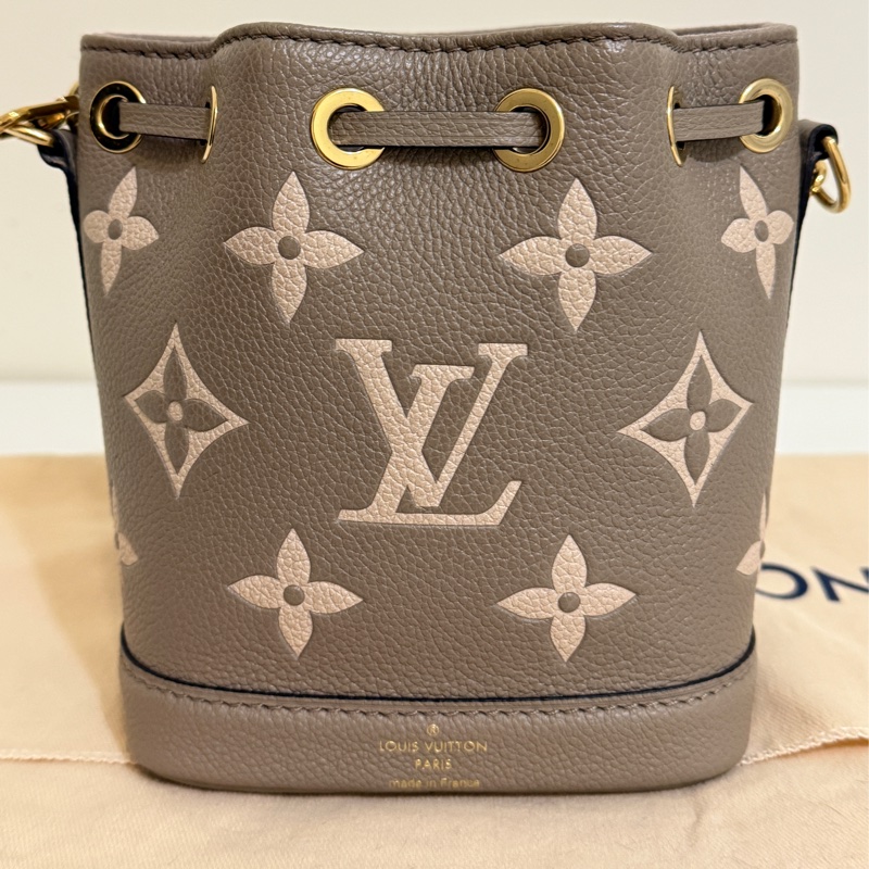 LOUIS VUITTON(路易威登) Nano NOÉ 水桶包 可拆卸肩帶 老花 晶片款-6