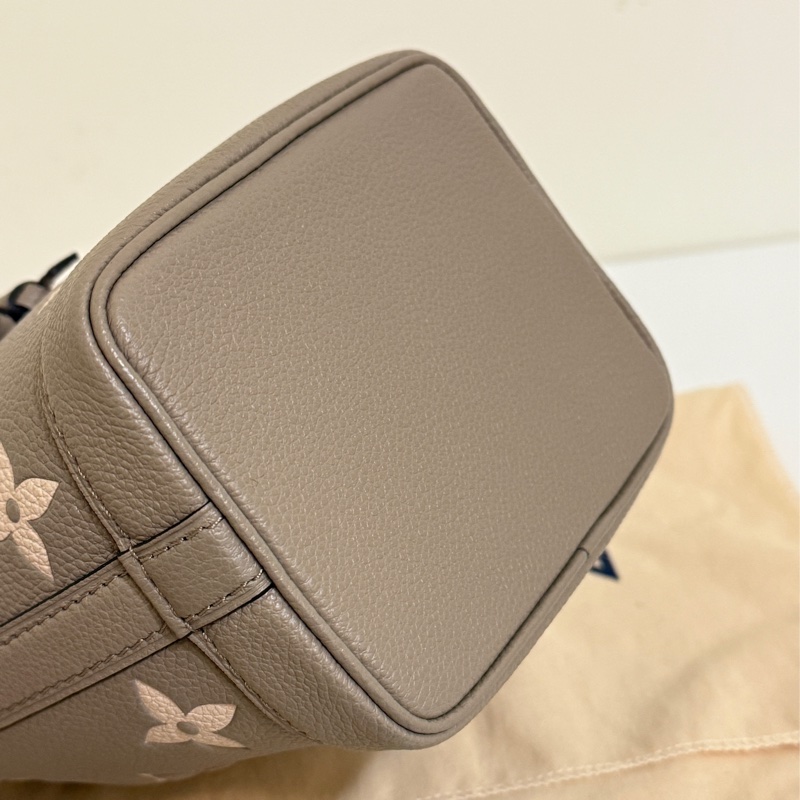 LOUIS VUITTON(路易威登) Nano NOÉ 水桶包 可拆卸肩帶 老花 晶片款-7