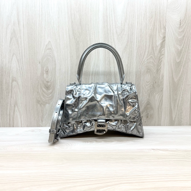 Balenciaga銀色抓皺羊皮小號Hourglass沙漏手提側背包751497-0