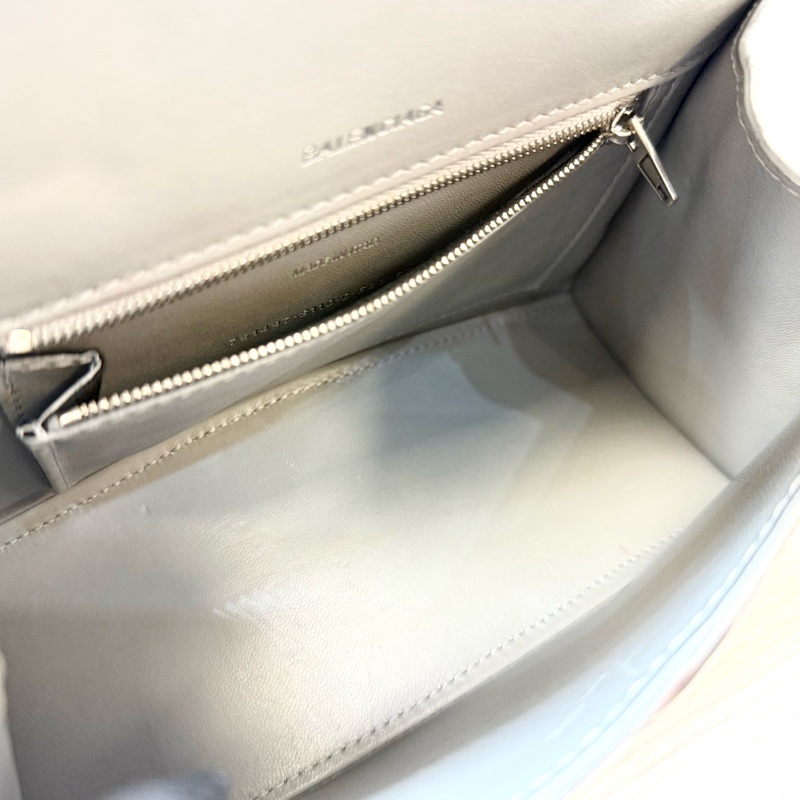Balenciaga銀色抓皺羊皮小號Hourglass沙漏手提側背包751497-22
