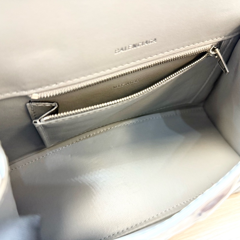 Balenciaga銀色抓皺羊皮小號Hourglass沙漏手提側背包751497-23