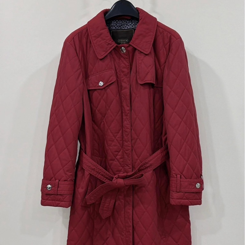 美國蔻馳 Coach 勃艮第紅菱格紋縫衍綁帶外套-6