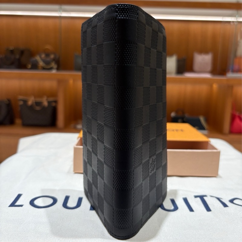 【台中現貨,大容量男用長夾】LV Brazzaville 棋盤格皮夾|黑灰極簡風格|多卡槽大鈔位|台中市北區現貨-2