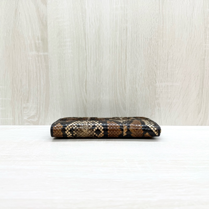 GUCCI蟒蛇紋L型拉鍊長夾332747-4