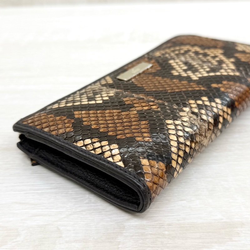 GUCCI蟒蛇紋L型拉鍊長夾332747-8