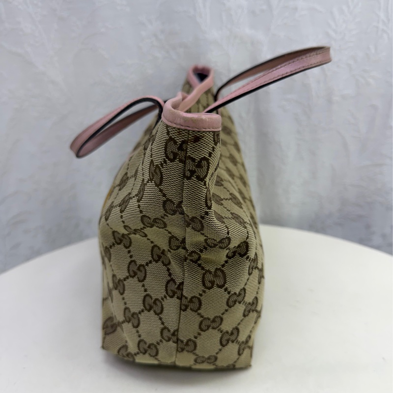 這是一個Gucci Zoo Bird 帆布托特包。-5