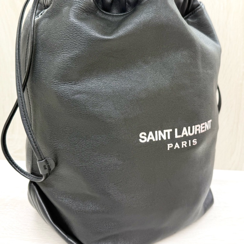 YSL 黑銀羊皮抽繩束口肩背鍊包538447-8