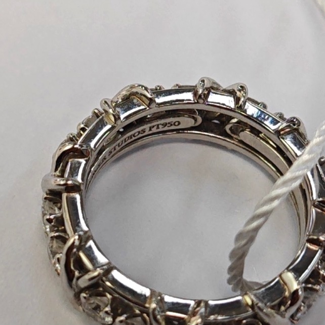 Tiffany 十六石戒指-12