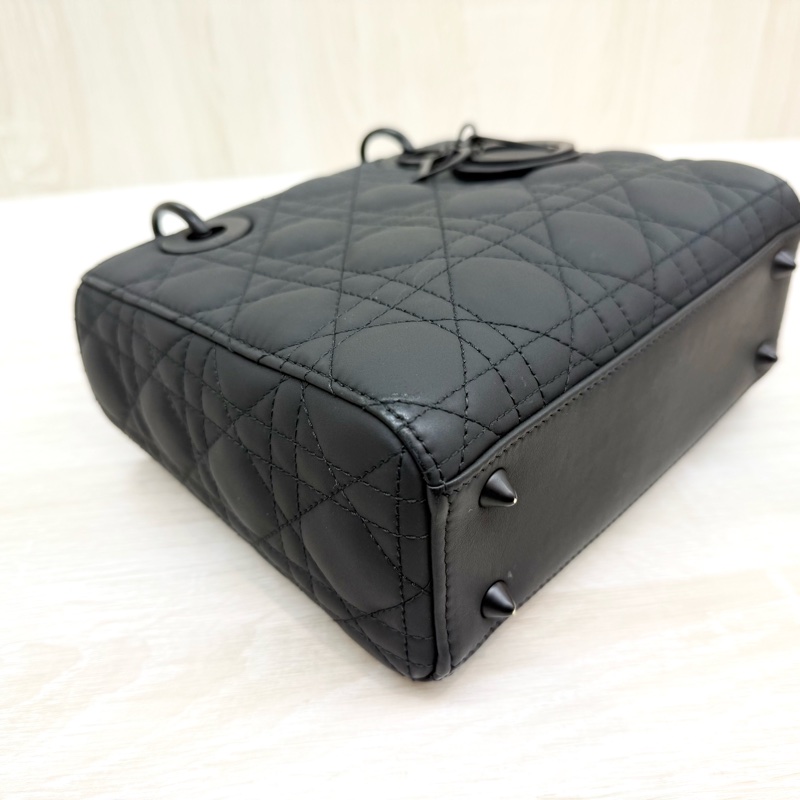 DIOR黑色啞光牛皮LADY DIOR小號五格黛妃包M0538SLOI-12