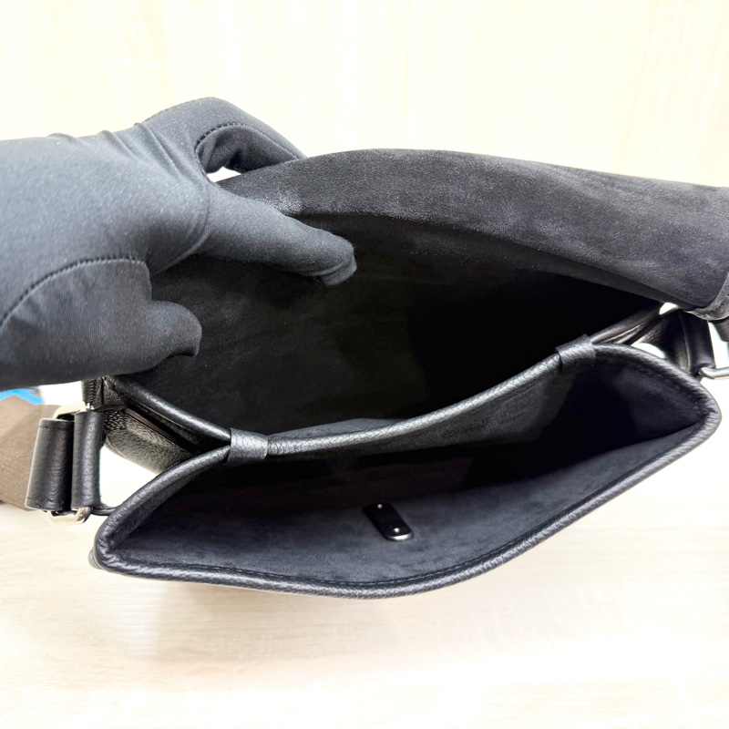 Burberry黑銀牛皮Rocking hores-8