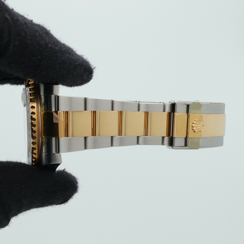 ROLEX GMT Maste II 116713LN-16