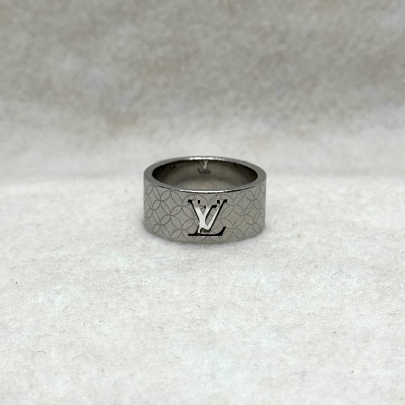 LV鏤空logo戒指-0