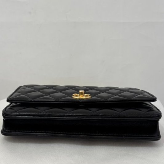 CHANEL黑菱格金鍊Handle WOC-4