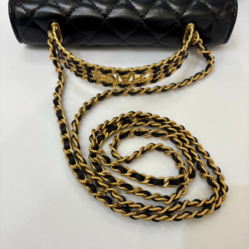 CHANEL黑菱格金鍊Handle WOC-8