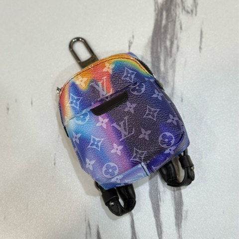 Lv幻彩超迷你後背包吊飾🌈 2021秋季限定
