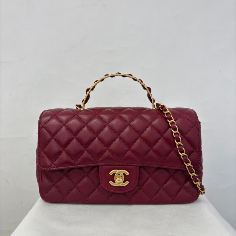 CHANEL棗紅色羊皮仿舊金鍊COCO Handle 23-0