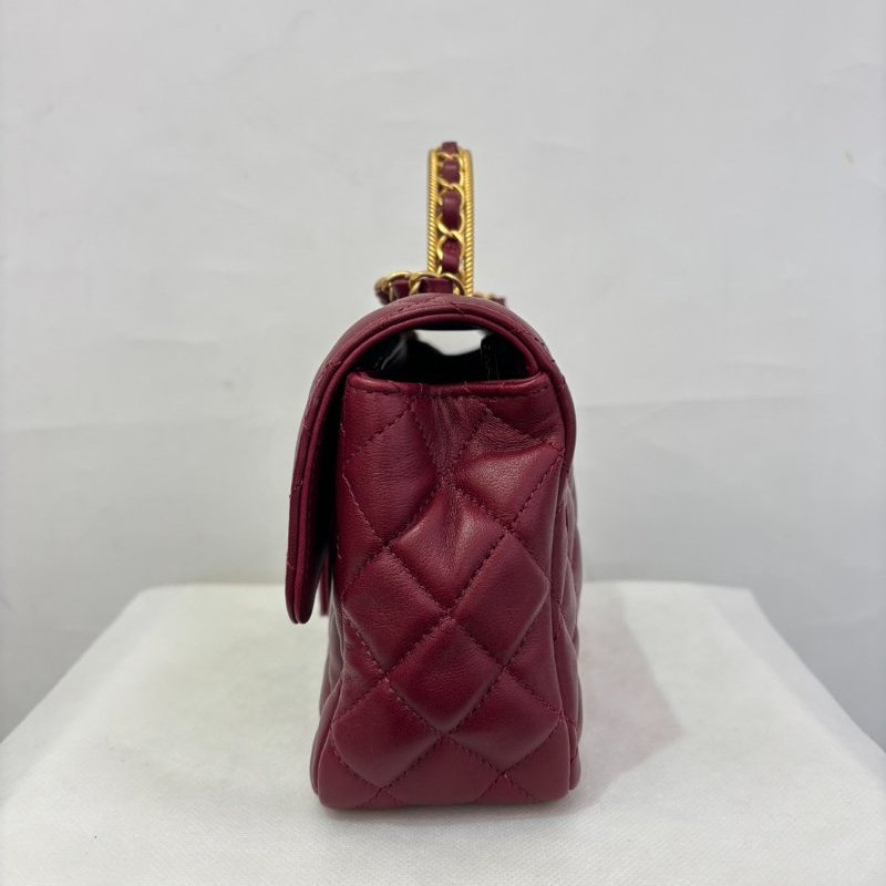 CHANEL棗紅色羊皮仿舊金鍊COCO Handle 23-1