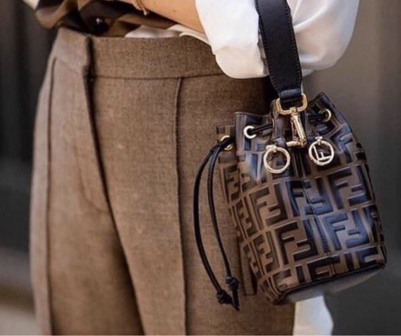 Fendi Mon Tresor 迷你水桶包-1