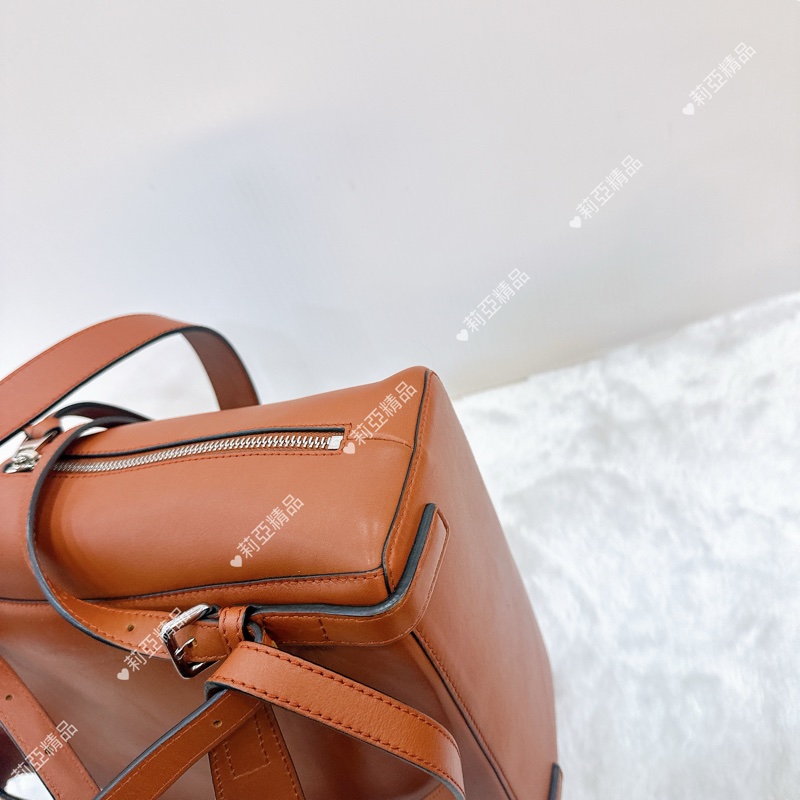 莉亞精品♡ Loewe 焦糖色後背包 二手美包-10