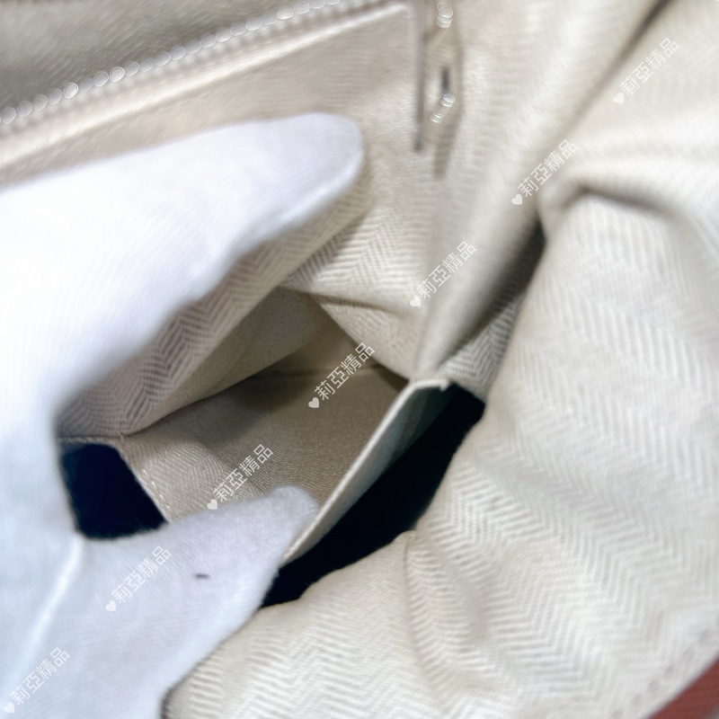 莉亞精品♡ Loewe 焦糖色後背包 二手美包-16