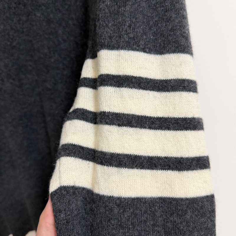 Thom Browne 100%羊絨針織毛衣 3號-5