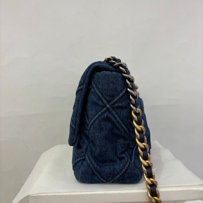 CHANEL藍單寧金釦19 30cm-1