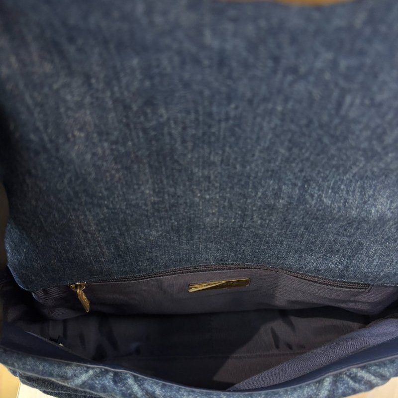 CHANEL藍單寧金釦19 30cm-9