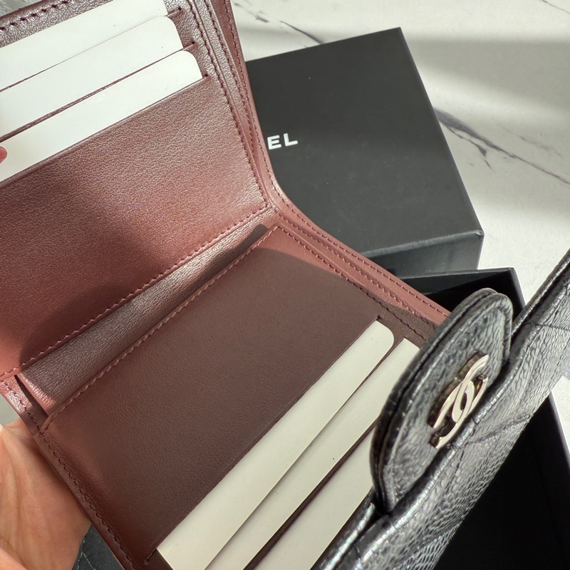 Chanel 三折荔枝短夾 都沒用-8