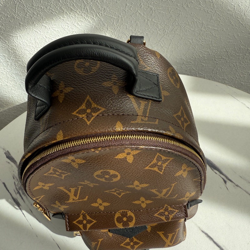 lv mini花紋後背包 新款-3