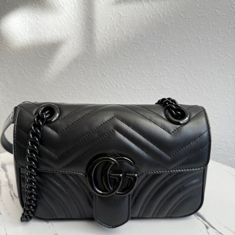 Gucci marmont 全黑22斜背包