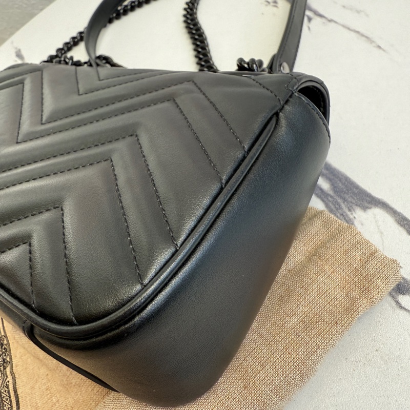 Gucci marmont 全黑22斜背包-2