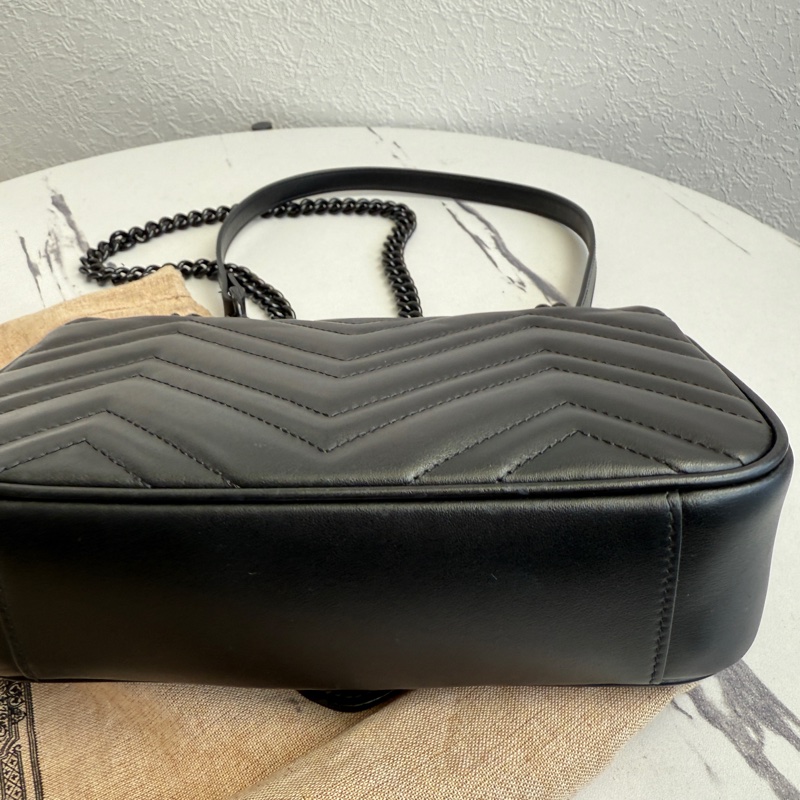 Gucci marmont 全黑22斜背包-6