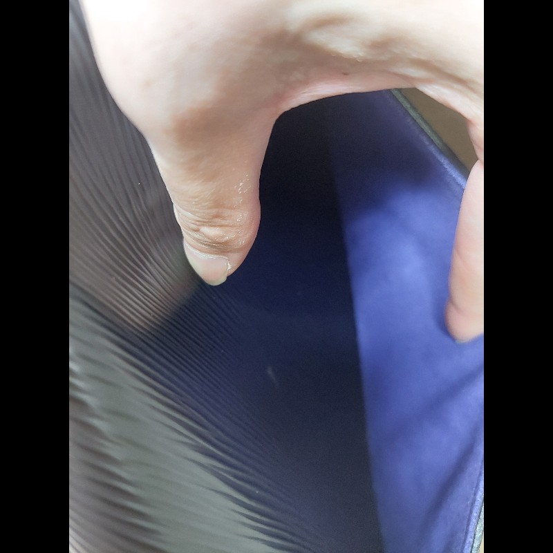 黑色Lv法棍包-12