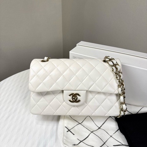 Chanel香奈兒白金CF小號牛皮晶片款