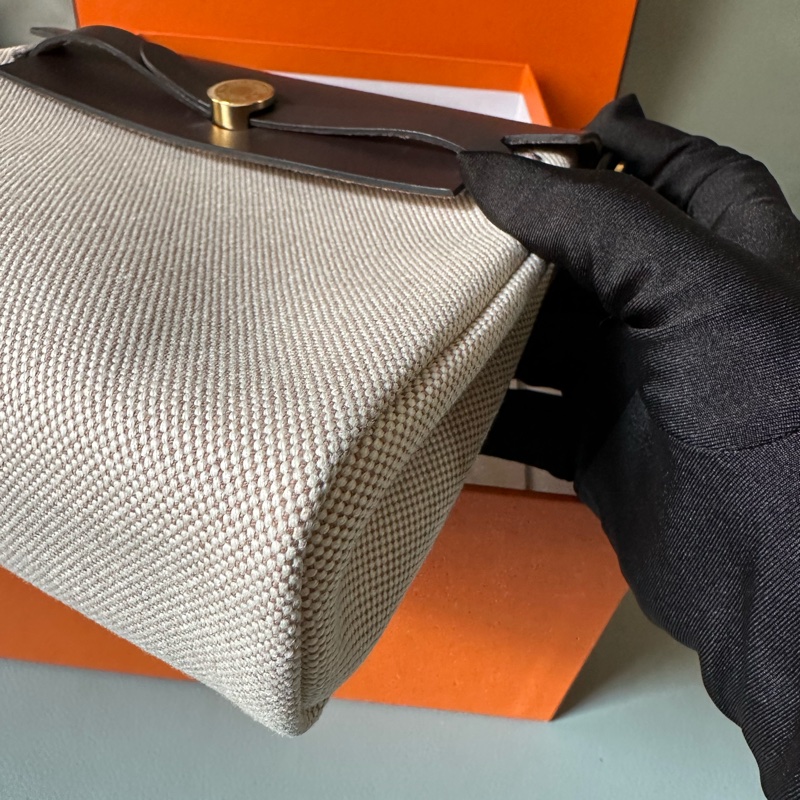 📍99新9月票K刻 愛馬仕mini herbag 烏木色 金扣K刻-4