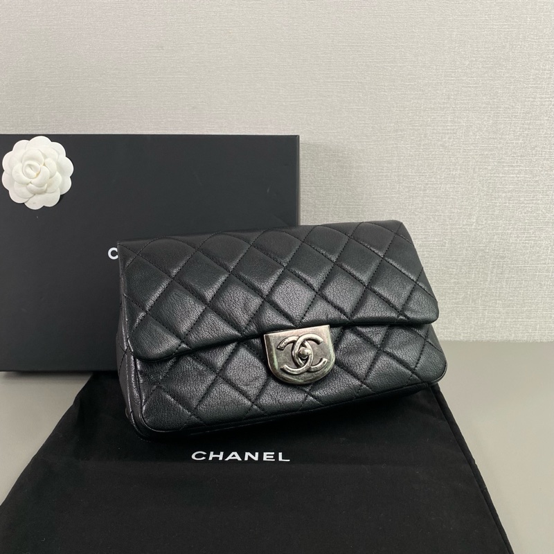 99新全配 秀款❤️ 香奈兒 #黑銀 #荔枝紋牛皮 #cf25 雙鏈條 流浪 #鎖頭包-8