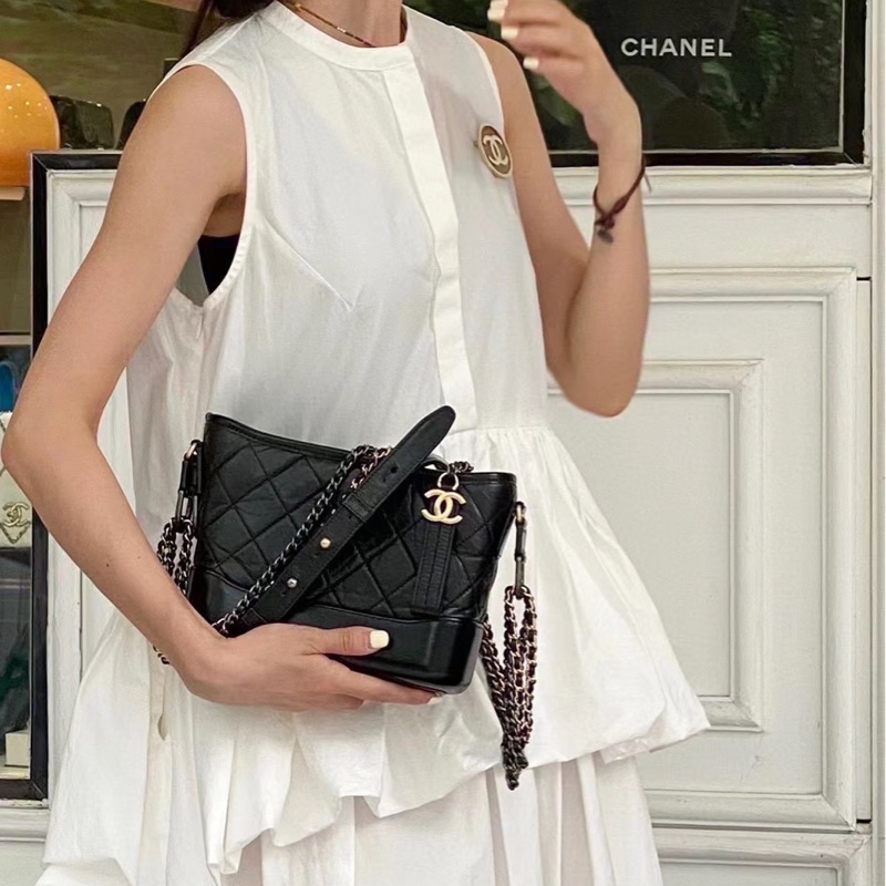 99新全配🈶保卡❤️ 香奈兒 #黑金 #流浪包 #小號 #garbrielle-1