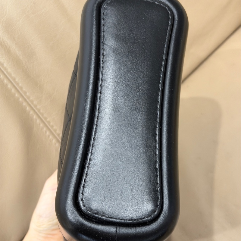 全配❤️ 香奈兒 #黑金 #流浪包 #小號 #garbrielle-8