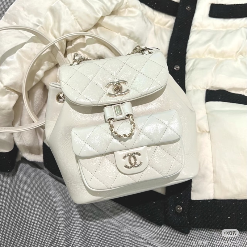 全配芯片帶膜🈶️台灣購證 #香奈兒 #奶油白 #油蠟牛皮 #duma #雙肩包-4