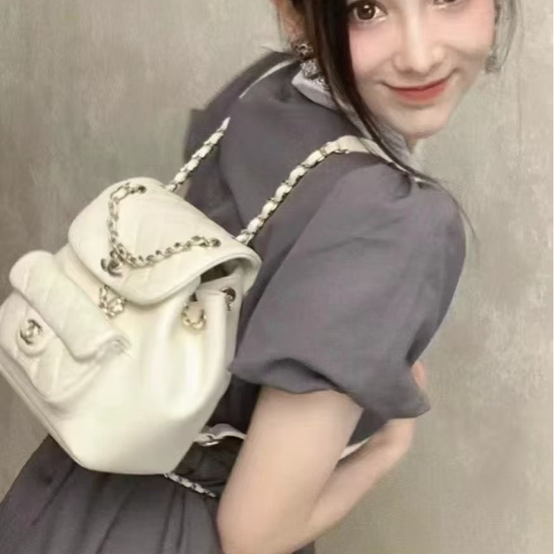 全配芯片帶膜🈶️台灣購證 #香奈兒 #奶油白 #油蠟牛皮 #duma #雙肩包-8