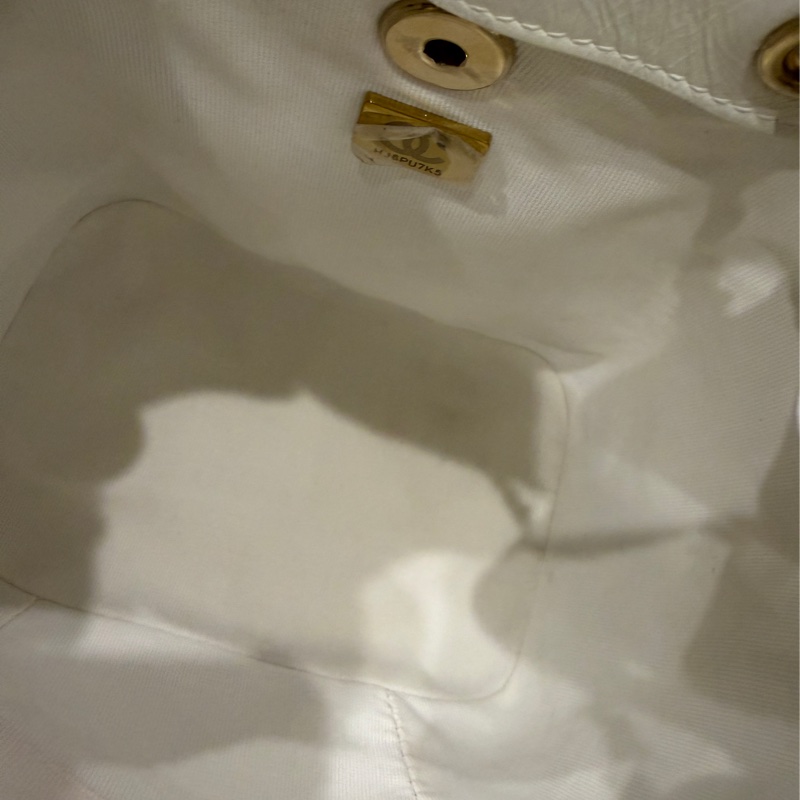 全配芯片帶膜🈶️台灣購證 #香奈兒 #奶油白 #油蠟牛皮 #duma #雙肩包-24