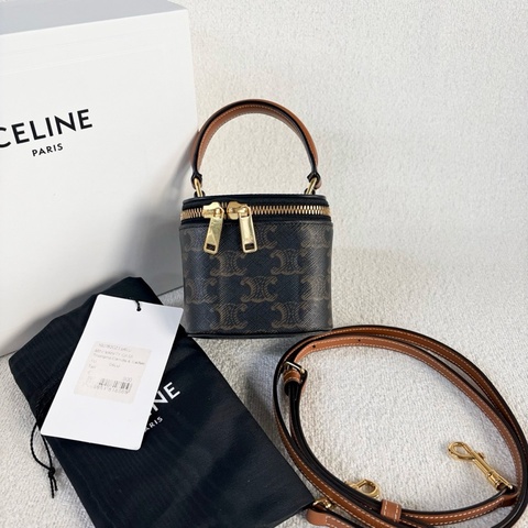 🌷帶吊牌！Celine 老花手提盒子包 mini